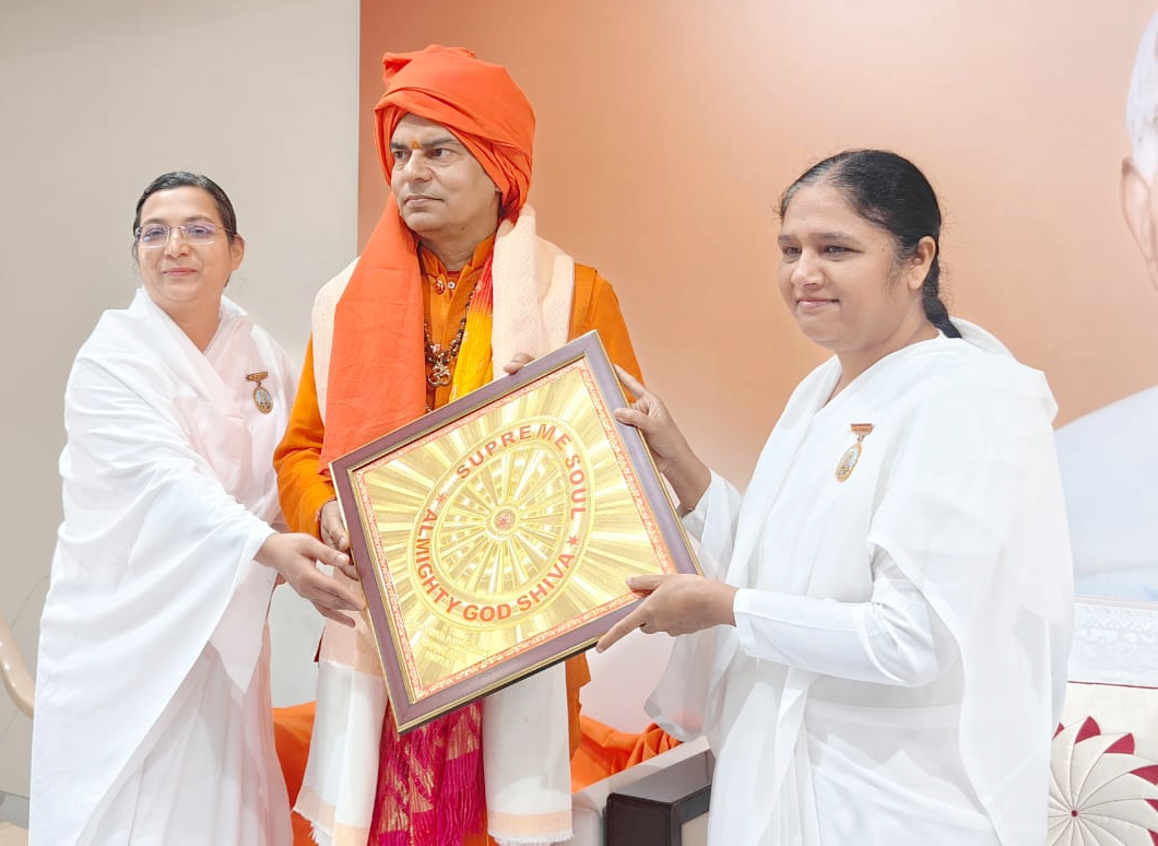 योगीराज श्री भारतभूषण भारतेंदु जी महाराज के मार्गदर्शन में पिंपरी चिंचवड़ पुणे में “हर हांथ बांसुरी, हर सांस बांसुरी” मुहिम से कृष्णमय हुआ वातावरण